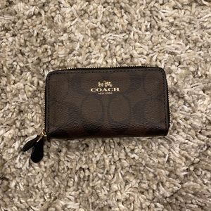 Coach signature accordion card holder